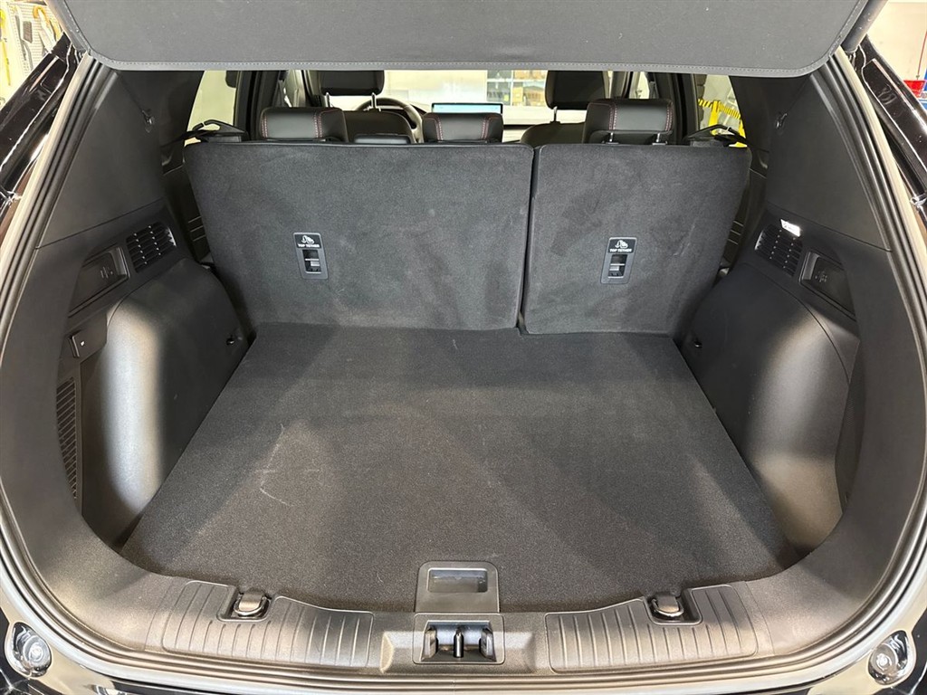 Ford Kuga 2,5 Plugin-hybrid ST-Line X CVT 243HK 5d Aut. - Image 9
