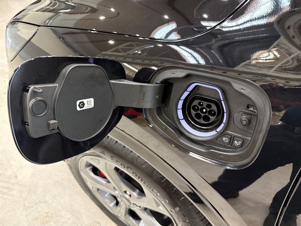 Ford Kuga 2,5 Plugin-hybrid ST-Line X CVT 243HK 5d Aut. - Image 22