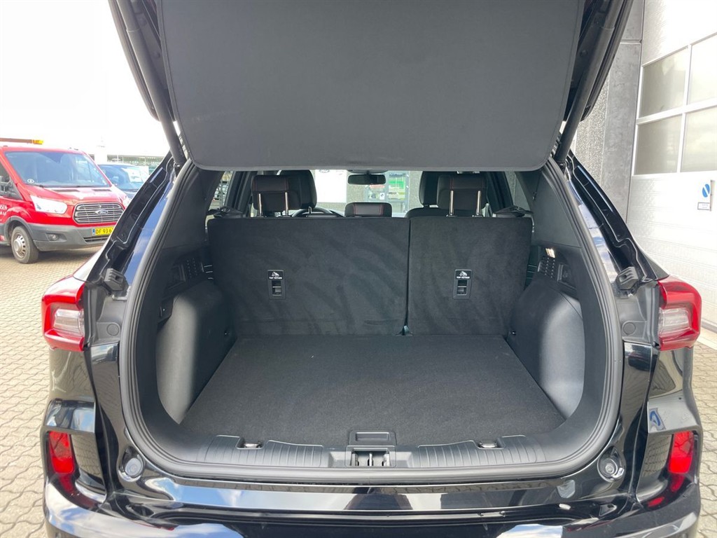 Ford Kuga 2,5 Plugin-hybrid ST-Line X CVT 243HK 5d Aut. - Image 13