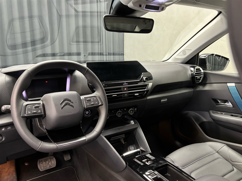 Citroën e-C4 X EL Shine Pack 136HK 5d Aut. - Image 11
