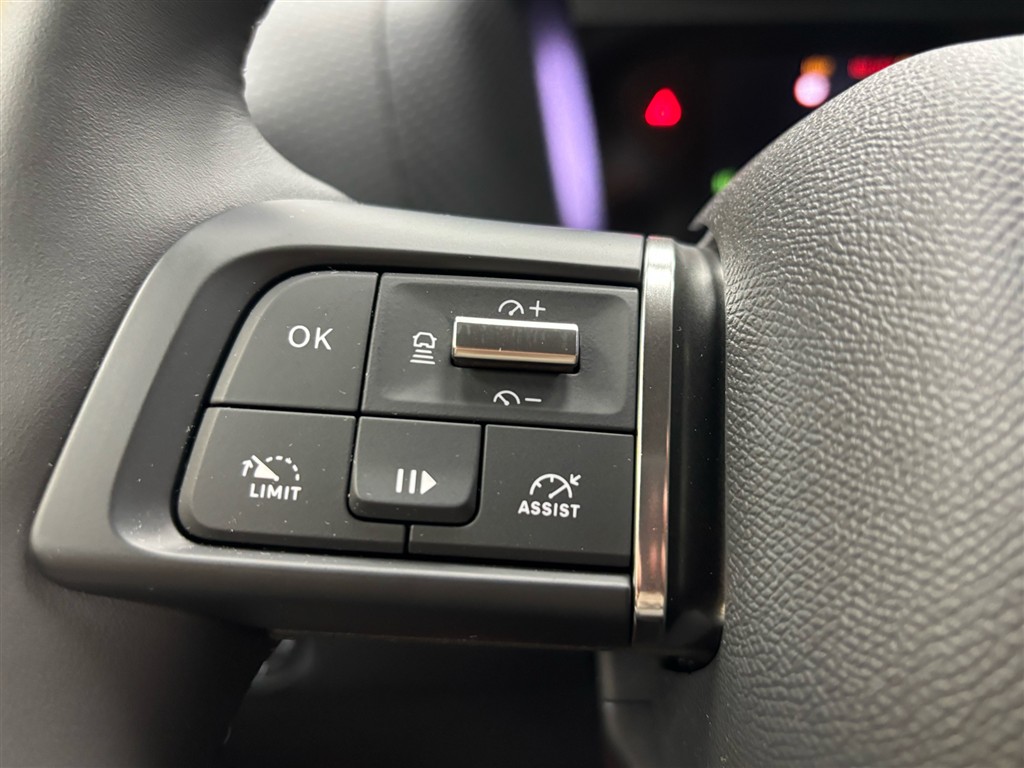 Citroën e-C4 X EL Shine Pack 136HK 5d Aut. - Image 12