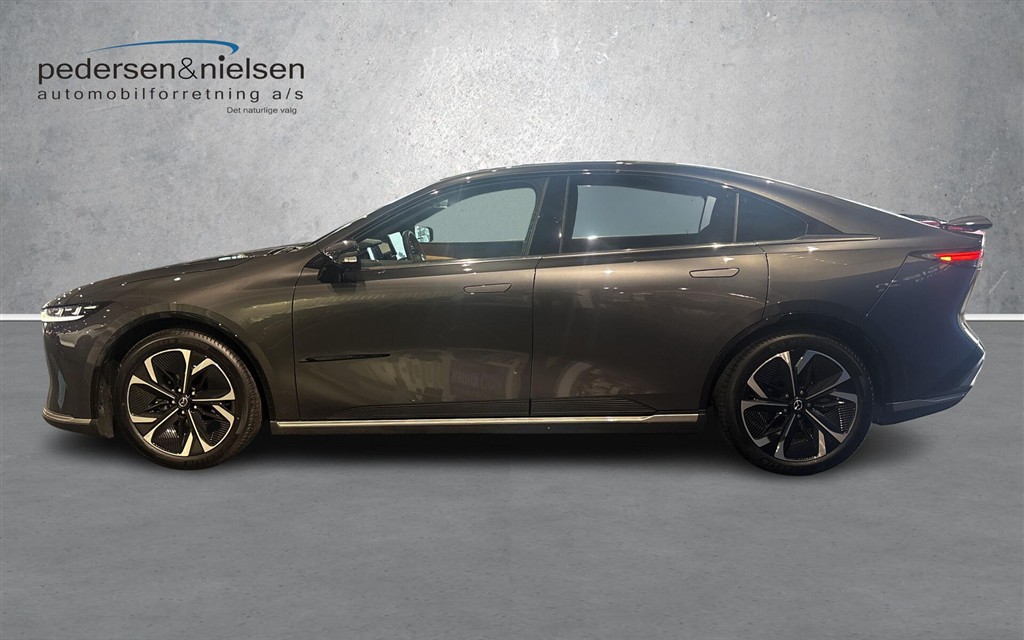 Mazda 6e EL Takumi Plus 245HK 5d Aut. - Image 2