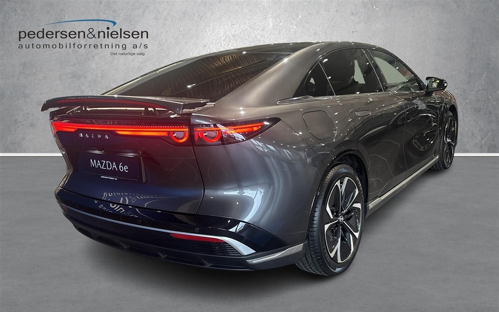 Mazda 6e EL Takumi Plus 245HK 5d Aut. - Image 5