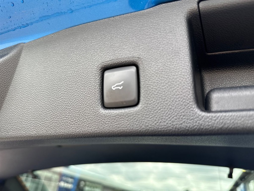 Ford Kuga 2,5 Plugin-hybrid ST-Line X CVT 243HK 5d Aut. - Image 11