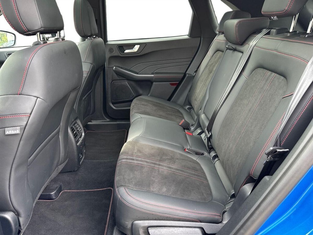 Ford Kuga 2,5 Plugin-hybrid ST-Line X CVT 243HK 5d Aut. - Image 13