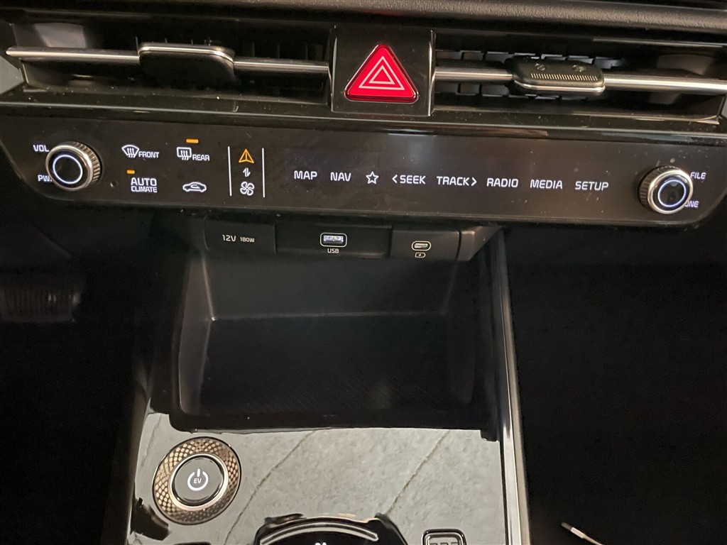 Kia Niro EV 64,8 kWh Prestige 204HK 5d Aut. - Image 21