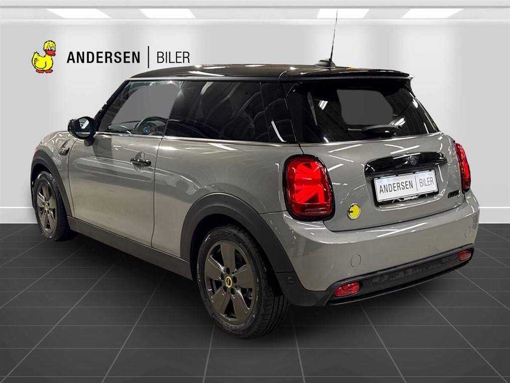 Mini Cooper SE EL Essential 184HK 3d Aut. - Image 7