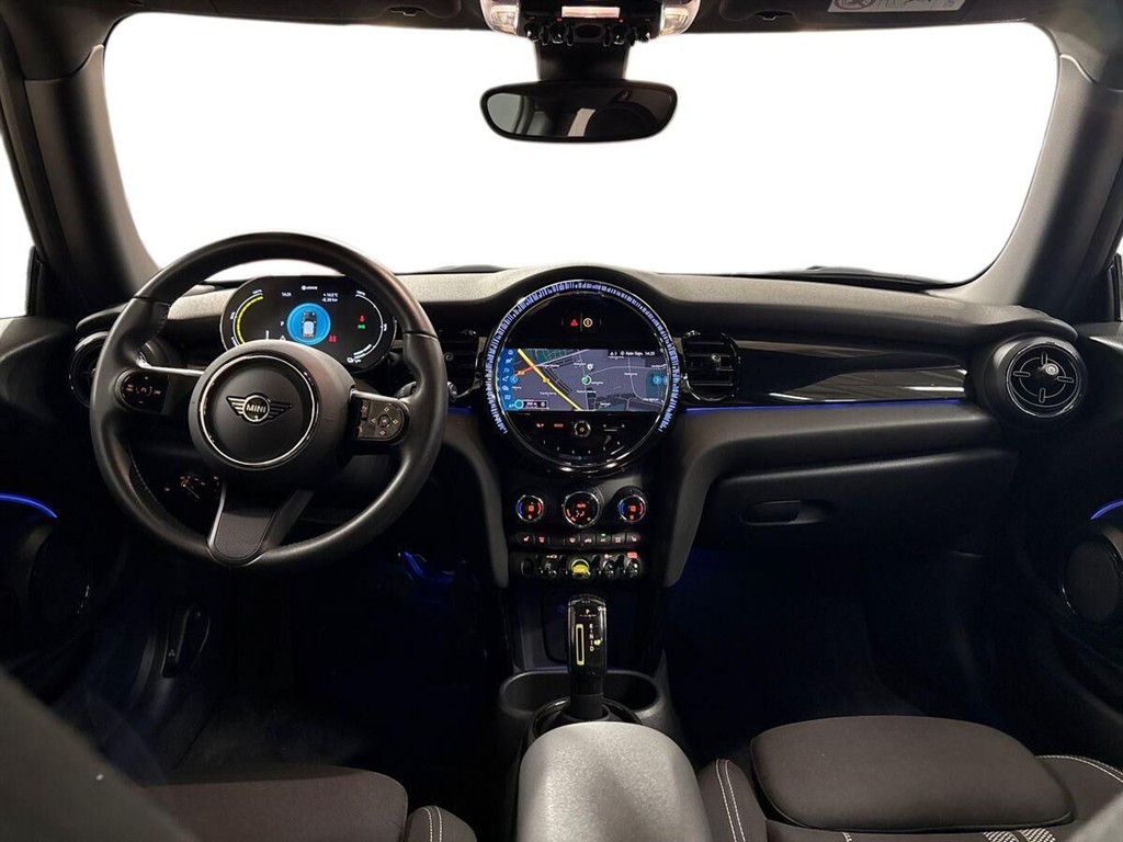 Mini Cooper SE EL Essential 184HK 3d Aut. - Image 12