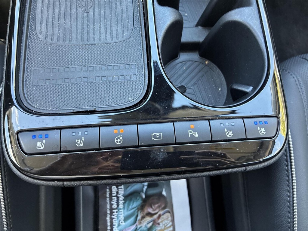 Hyundai Ioniq 5 Electric 84 kWh Ultimate 229HK 5d Aut. - Image 9