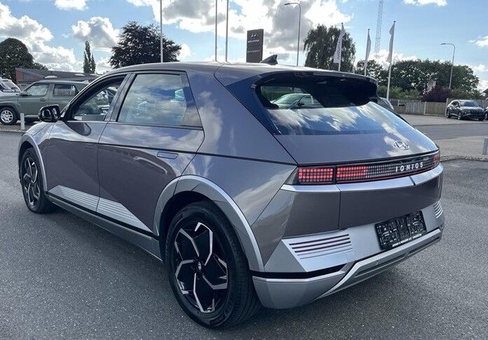 Hyundai Ioniq 5 Electric 72,6 kWh Advanced 218HK 5d Aut. - Image 2