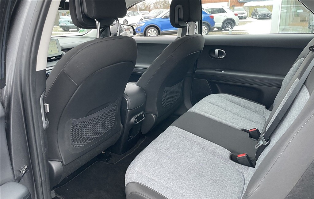 Hyundai Ioniq 5 Electric 72,6 kWh Advanced 218HK 5d Aut. - Image 4