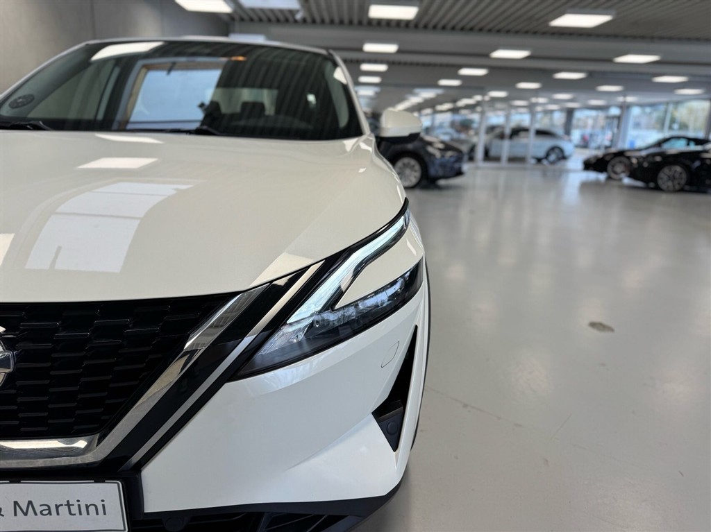 Nissan Qashqai 1,3 MHEV Mild hybrid Visia 140HK 5d 6g - Image 3