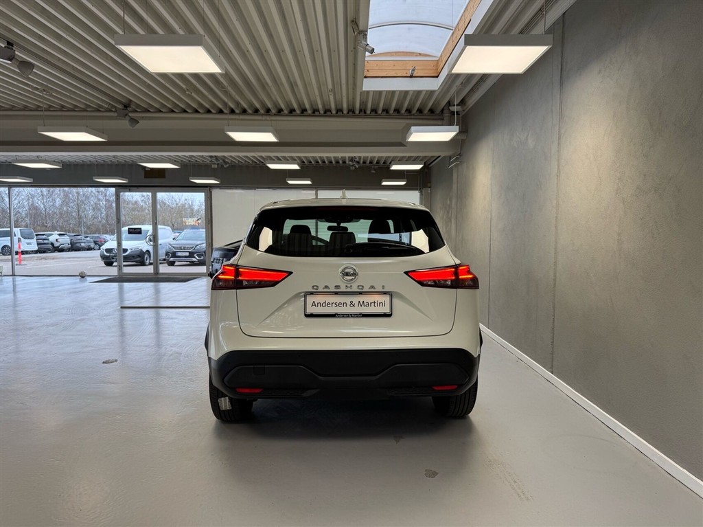 Nissan Qashqai 1,3 MHEV Mild hybrid Visia 140HK 5d 6g - Image 5