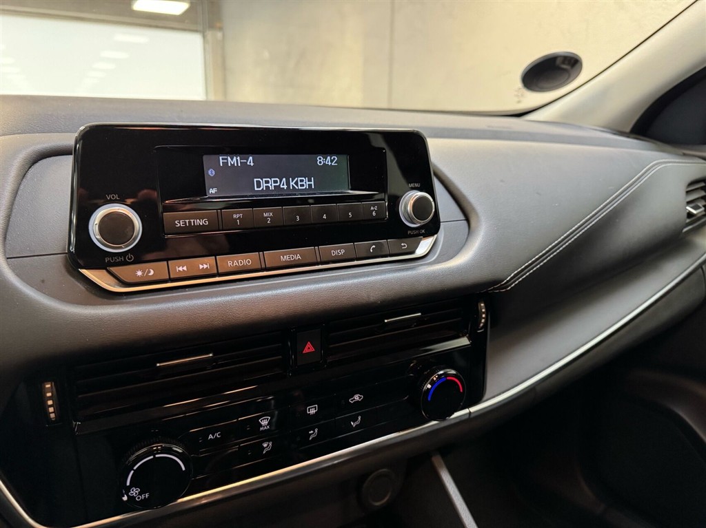 Nissan Qashqai 1,3 MHEV Mild hybrid Visia 140HK 5d 6g - Image 14