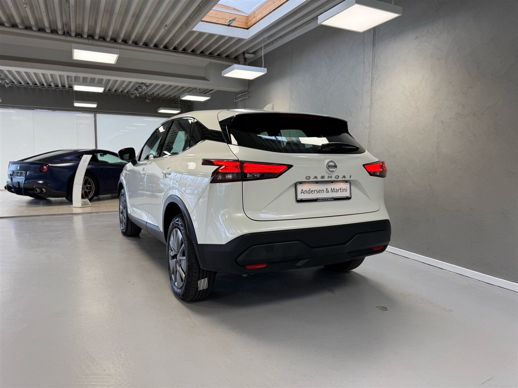 Nissan Qashqai 1,3 MHEV Mild hybrid Visia 140HK 5d 6g - Image 18