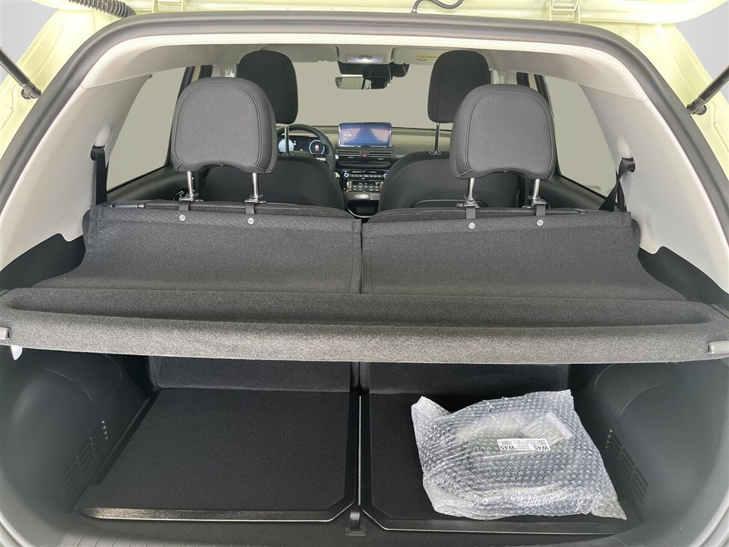 Hyundai Hyundai Inster 49 kWh Advanced VINTER - Image 11