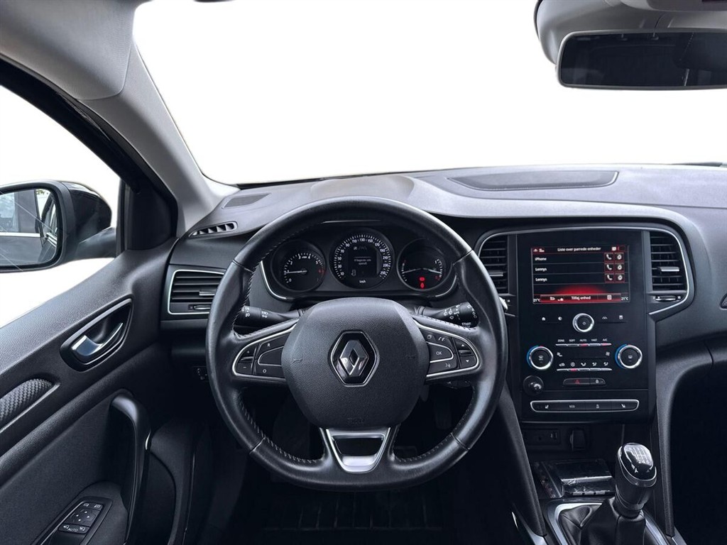 Renault Mégane Sport Tourer 1,3 TCE GPF Limited 140HK Stc 6g - Image 17