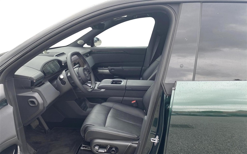 Zeekr 7X EL Privilege AWD 639HK 5d Aut. - Image 9
