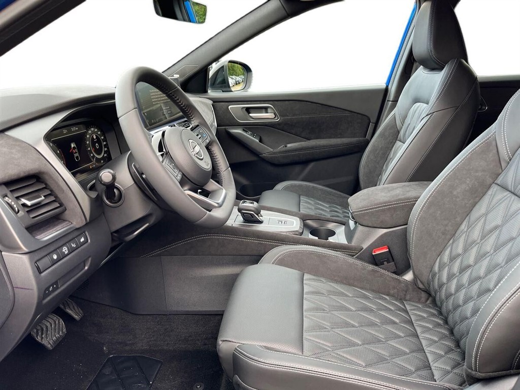 Nissan Qashqai 158 X-tronic 2 WD Tekna Plus + MY25 - Image 10