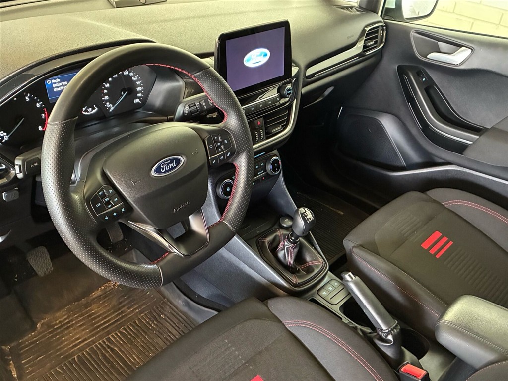 Ford Fiesta 1,0 EcoBoost Hybrid ST-Line X 155HK 5d 6g - Image 4