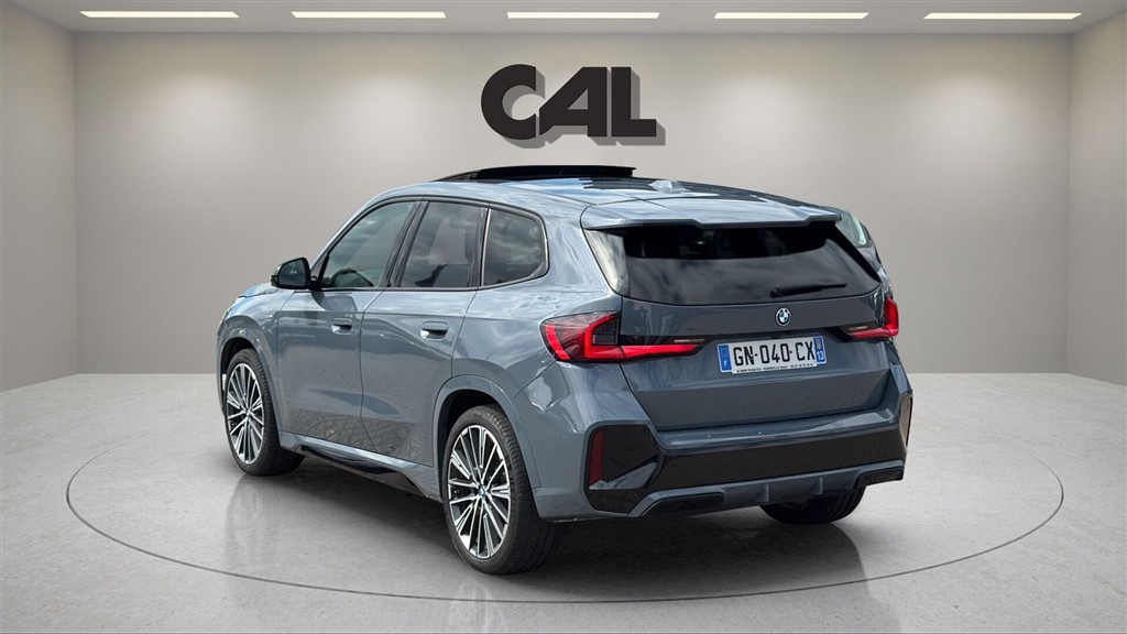 BMW iX1 xDrive30 EL Fully Charged 4x4 313HK 5d Aut. - Image 3