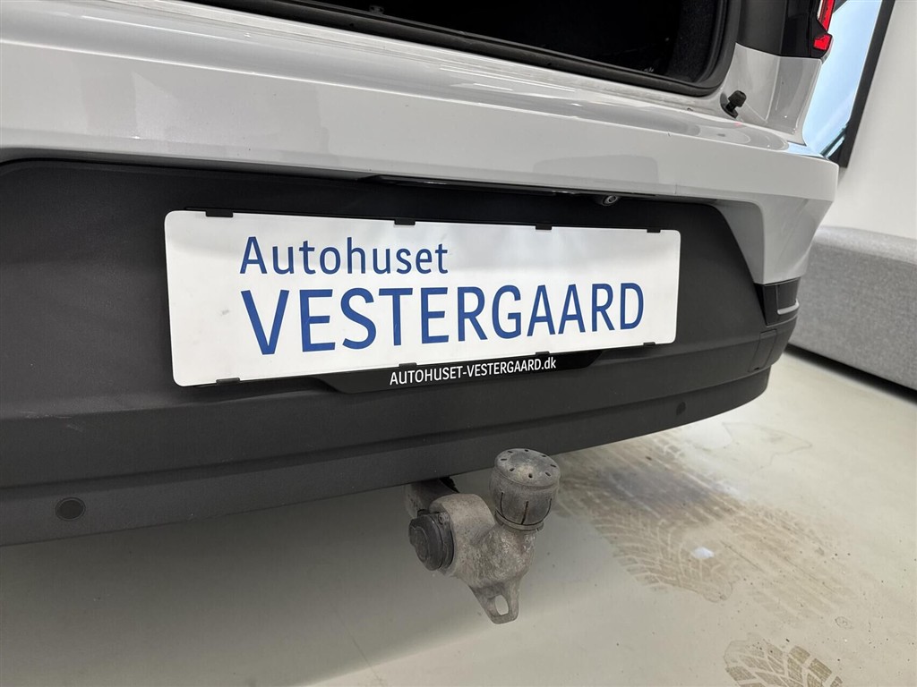 Polestar 2 EL LRSM Plus 299HK 5d Aut. - Image 4
