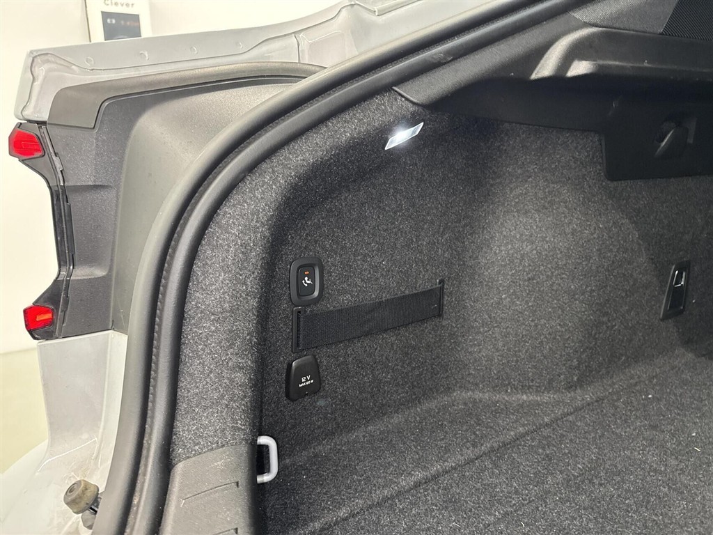 Polestar 2 EL LRSM Plus 299HK 5d Aut. - Image 5