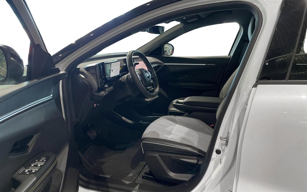 Renault Scénic E-TECH Techno 220HK Aut. - Image 9