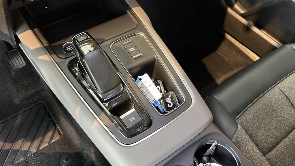 Citroën C5 Aircross 1,6 Plugin-hybrid Iconic EAT8 225HK 5d 8g Aut. - Image 9