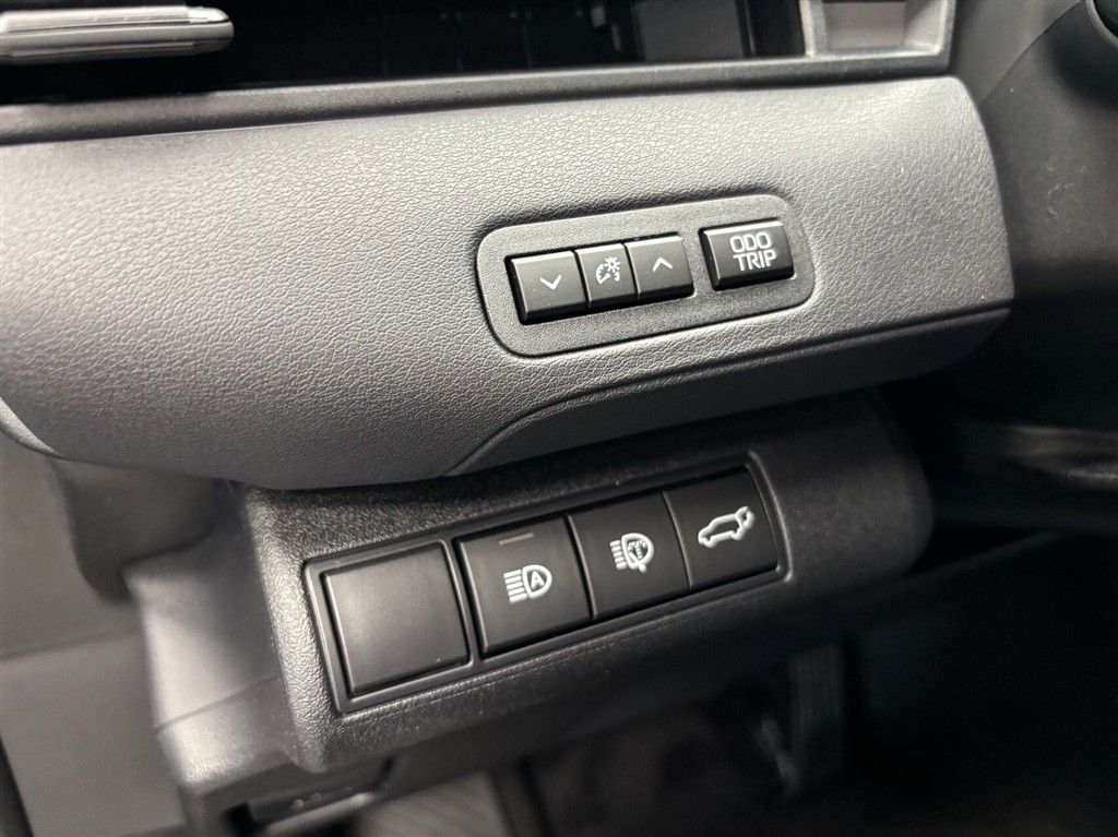Toyota bZ4X EL Active Tech 224HK 5d Aut. - Image 23
