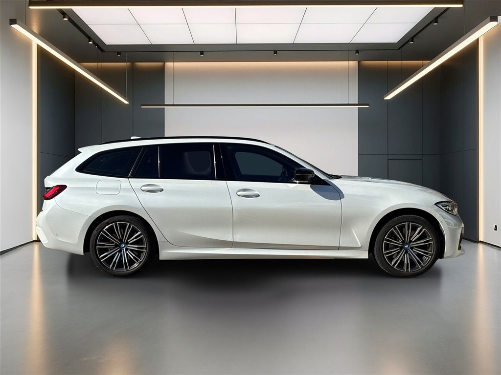 BMW 330e Touring 2,0 Plugin-hybrid M-Sport Steptronic 292HK Stc 8g Aut. - Image 5