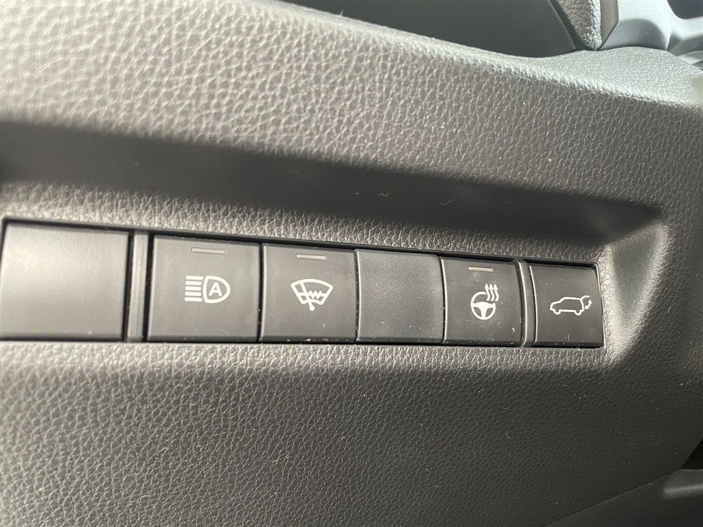 Toyota RAV4 Plug-in 2,5 Plugin-hybrid Active Comfort AWD 306HK 5d 6g Aut. - Image 20