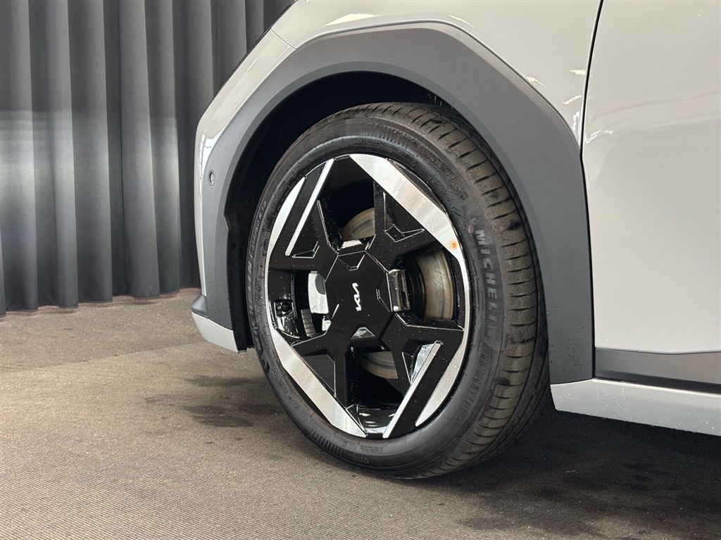 Kia EV4 EL Long Range Upgrade 204HK 5d Aut. - Image 6