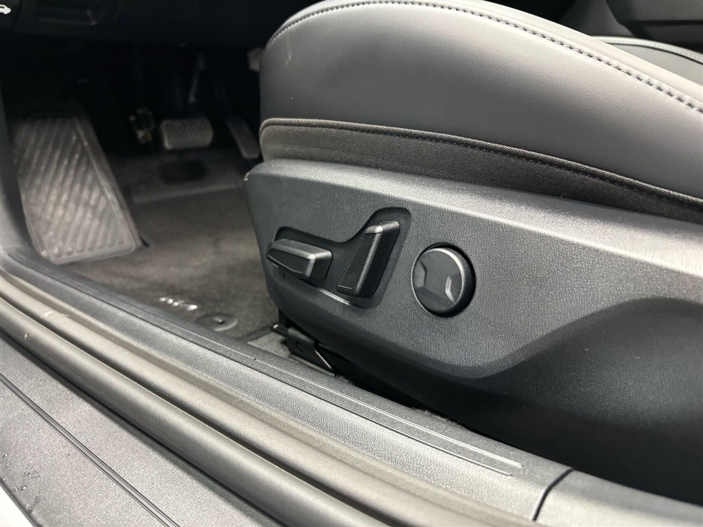 Kia EV4 EL Long Range Upgrade 204HK 5d Aut. - Image 15