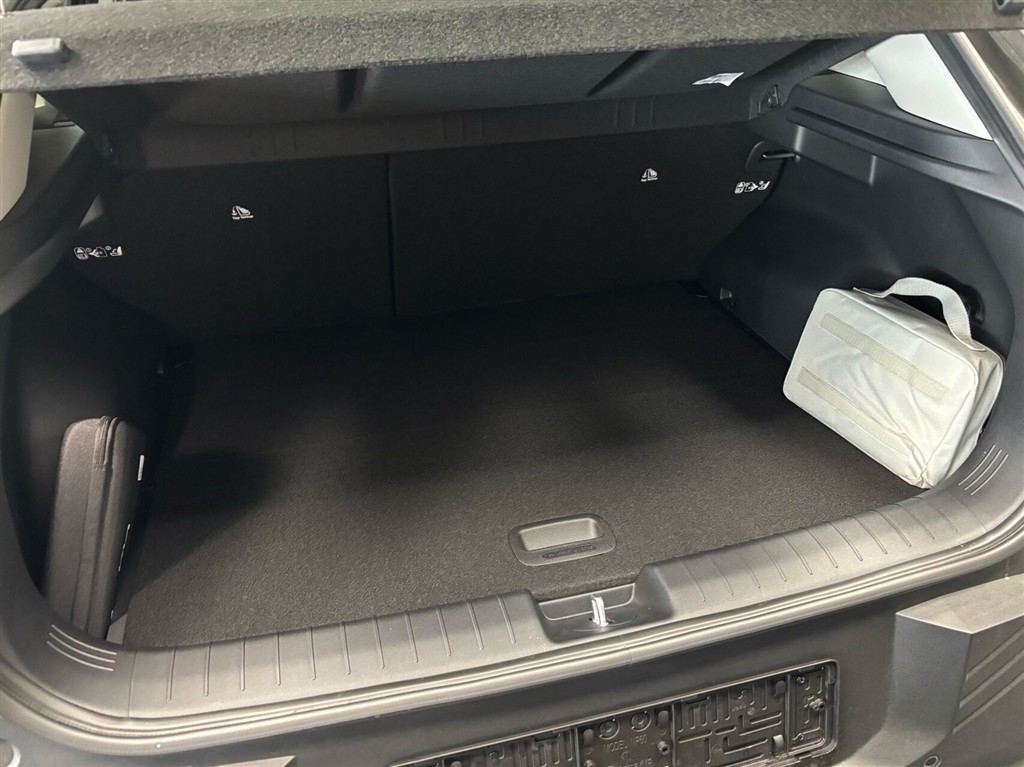 Kia EV4 EL Long Range Upgrade 204HK 5d Aut. - Image 6