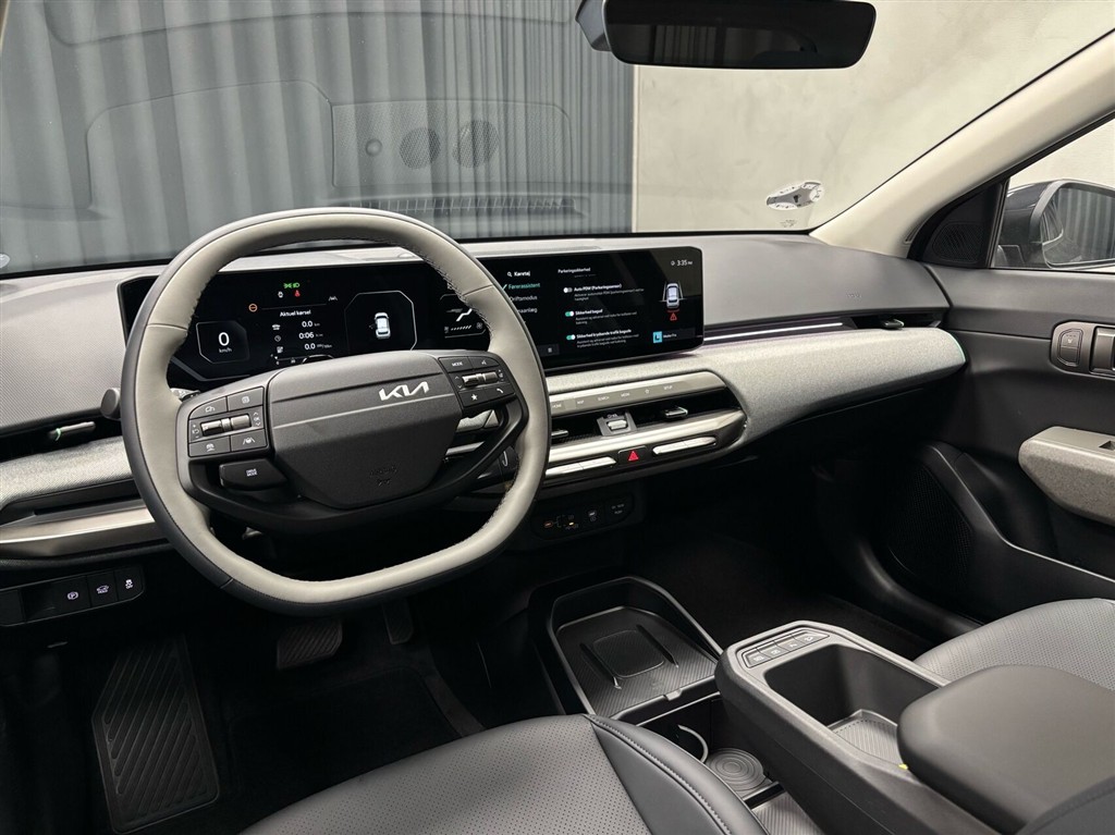 Kia EV4 EL Long Range Upgrade 204HK 5d Aut. - Image 12