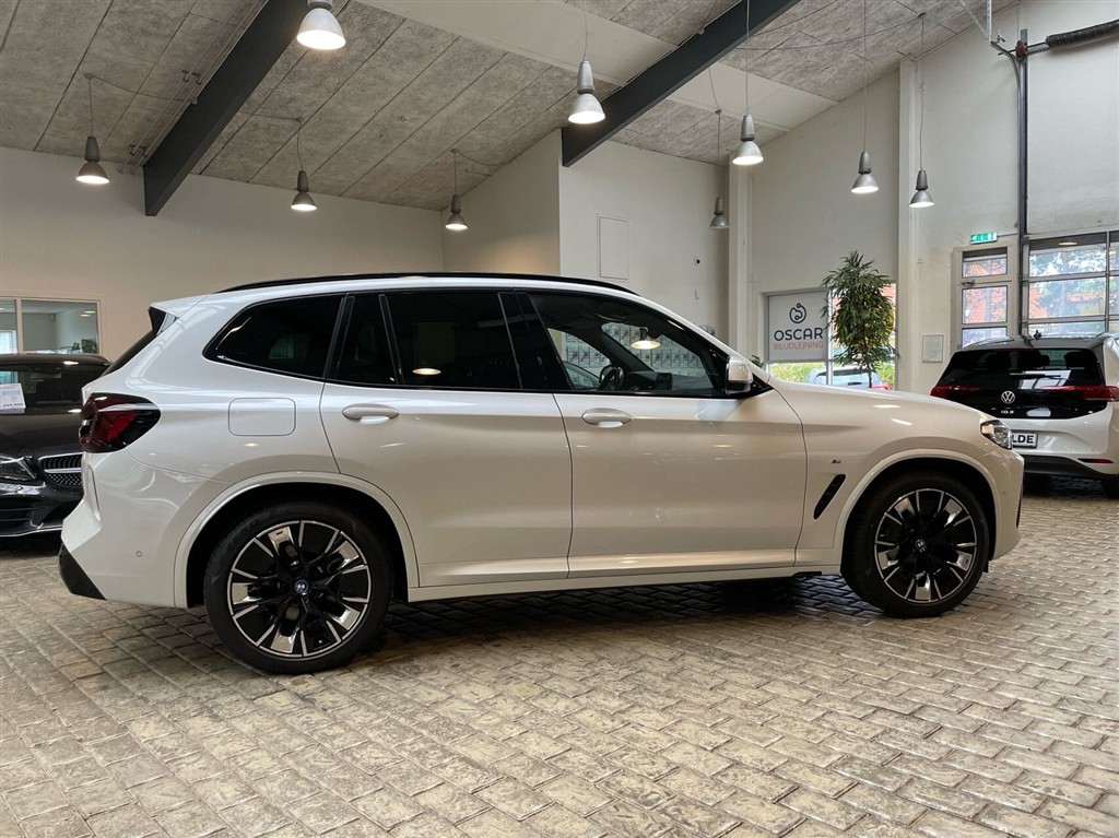 BMW iX3 EL M-Sport Charged Plus 286HK 5d Aut. - Image 5