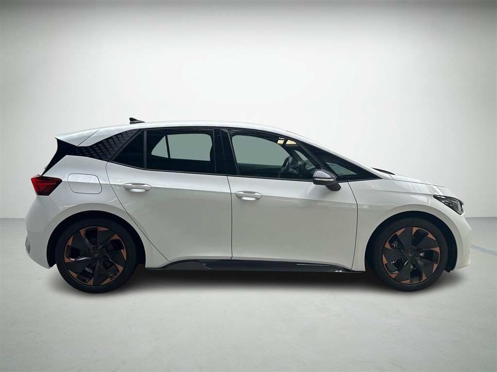 Cupra Born EL Dinamica Pack High 204HK 5d Aut. - Image 6