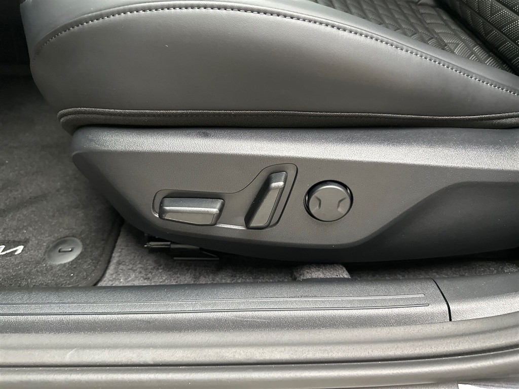 Kia EV4 Long Range GT-Line 204HK 5d Aut. - Image 20
