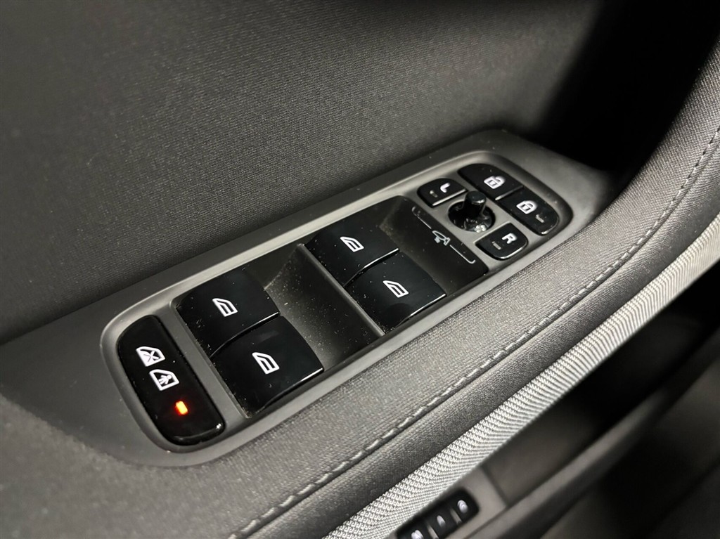 Polestar 2 EL 231HK 5d Aut. - Image 12