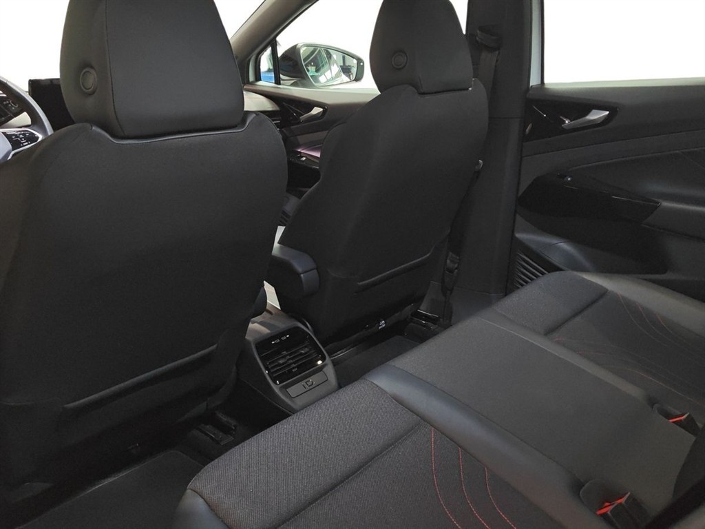 VW ID.4 EL GTX 4Motion 299HK 5d Aut. - Image 11