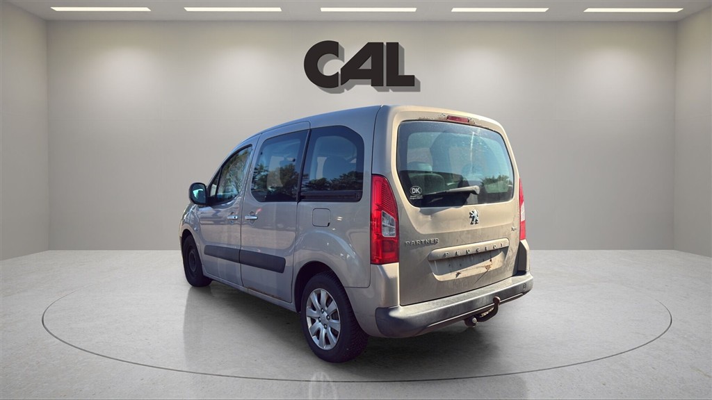 Peugeot Partner 7 Sæder 1,6 HDI Comfort Plus 90HK - Image 3