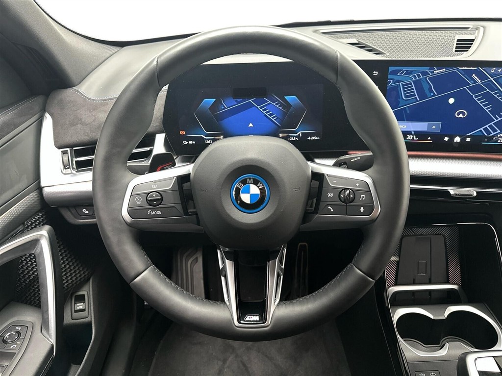 BMW iX2 xDrive30 EL M-Sport 313HK 5d Aut. - Image 10