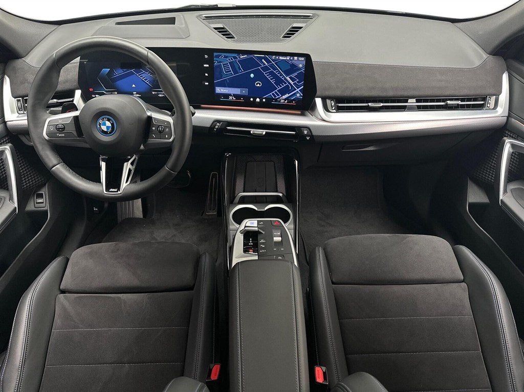 BMW iX2 xDrive30 EL M-Sport 313HK 5d Aut. - Image 5
