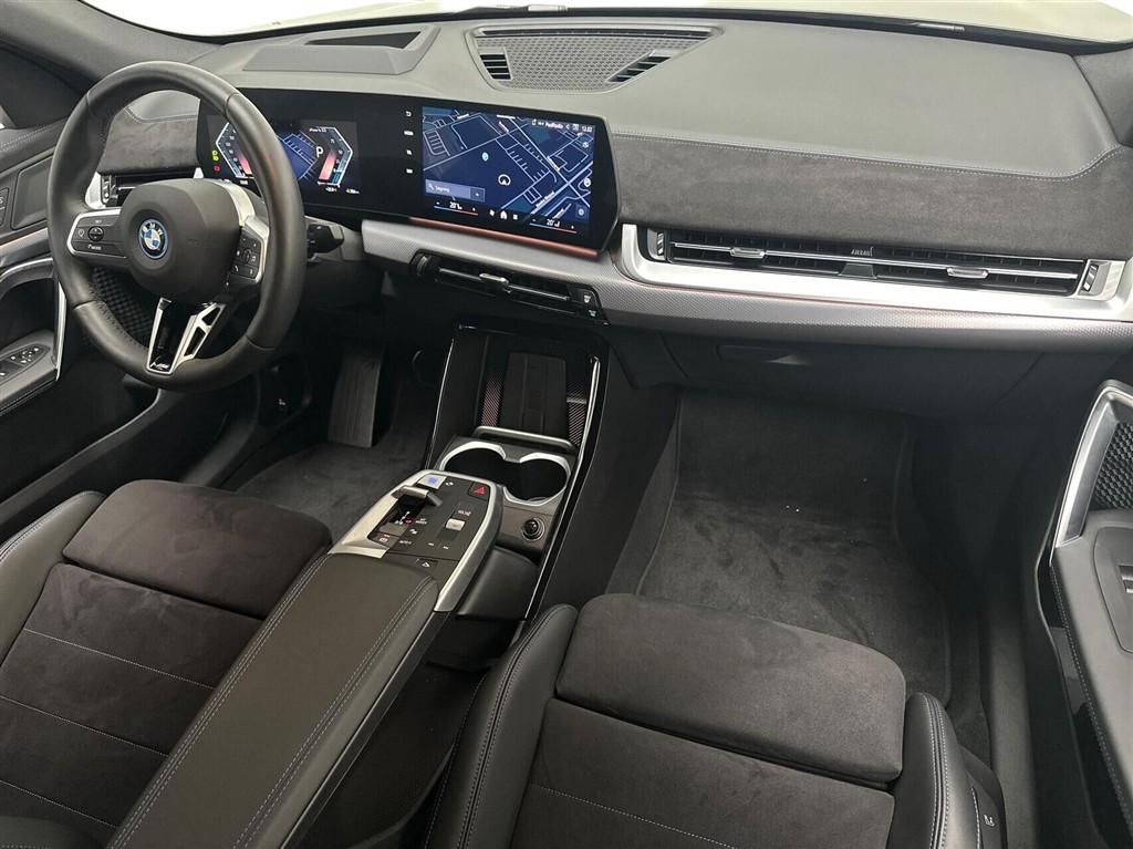BMW iX2 xDrive30 EL M-Sport 313HK 5d Aut. - Image 11