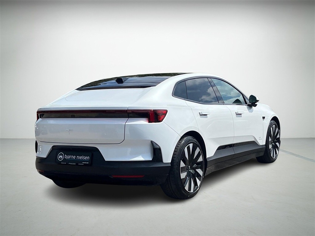 Polestar 4 EL LRSM 272HK 5d Aut. - Image 2