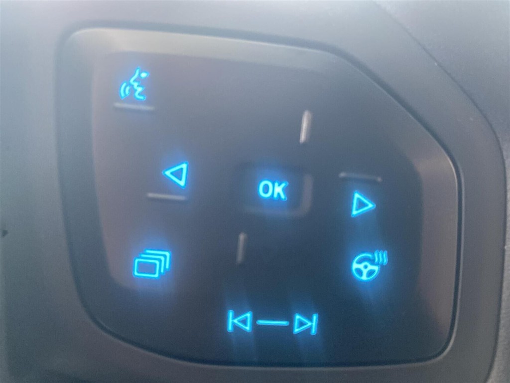 Ford Explorer EL UR Select RWD 286HK 5d Aut. - Image 12