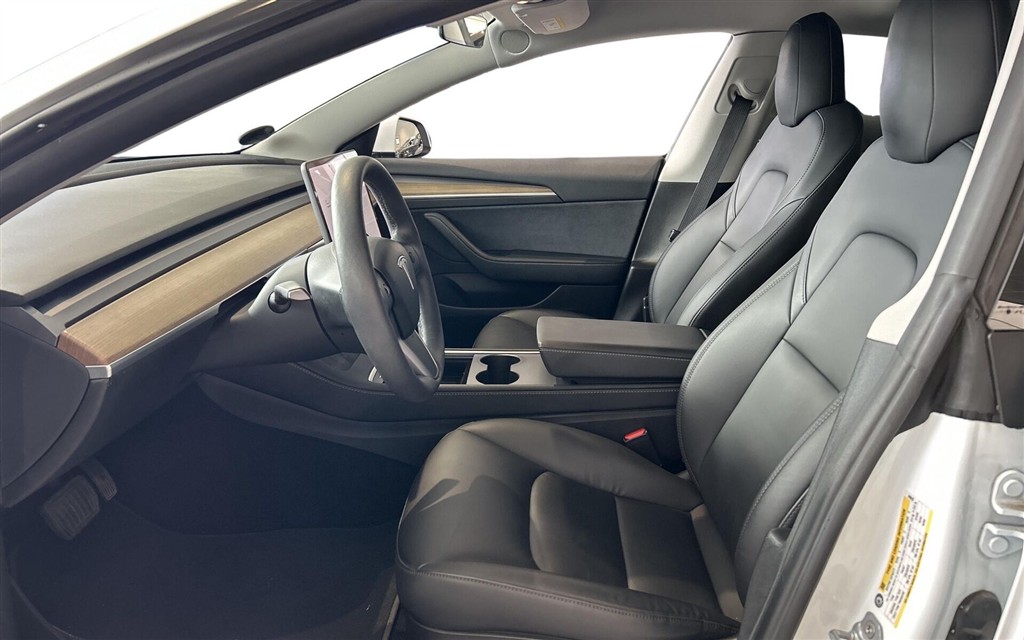 Tesla Model 3 EL Standard Range Plus 325HK Aut. - Image 9
