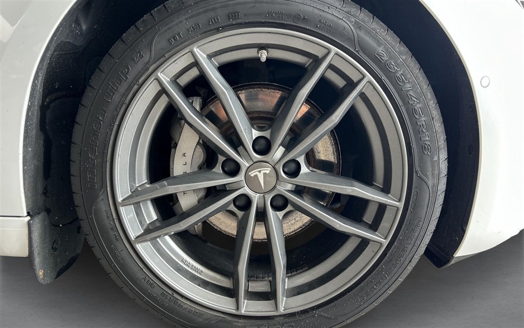 Tesla Model 3 EL Standard Range Plus 325HK Aut. - Image 16