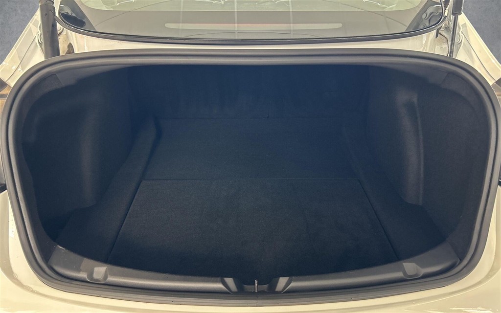 Tesla Model 3 EL Standard Range Plus 325HK Aut. - Image 17